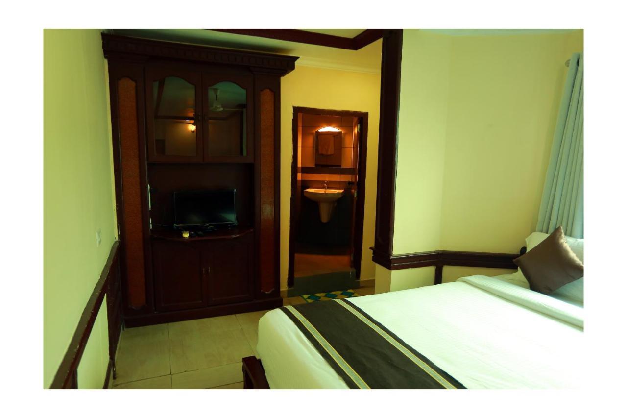 Corridor Calicut Airport Hotel Kondotty Eksteriør bilde